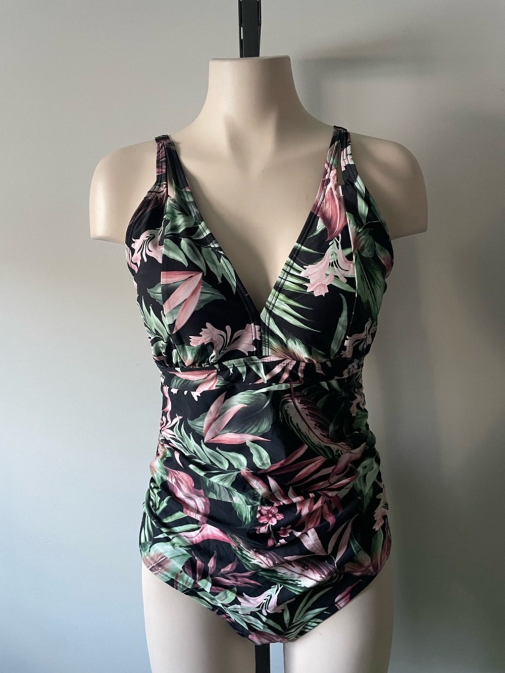 Nass-eau Floral Botanical Tropical One Piece Swimsuit Size 12 Large